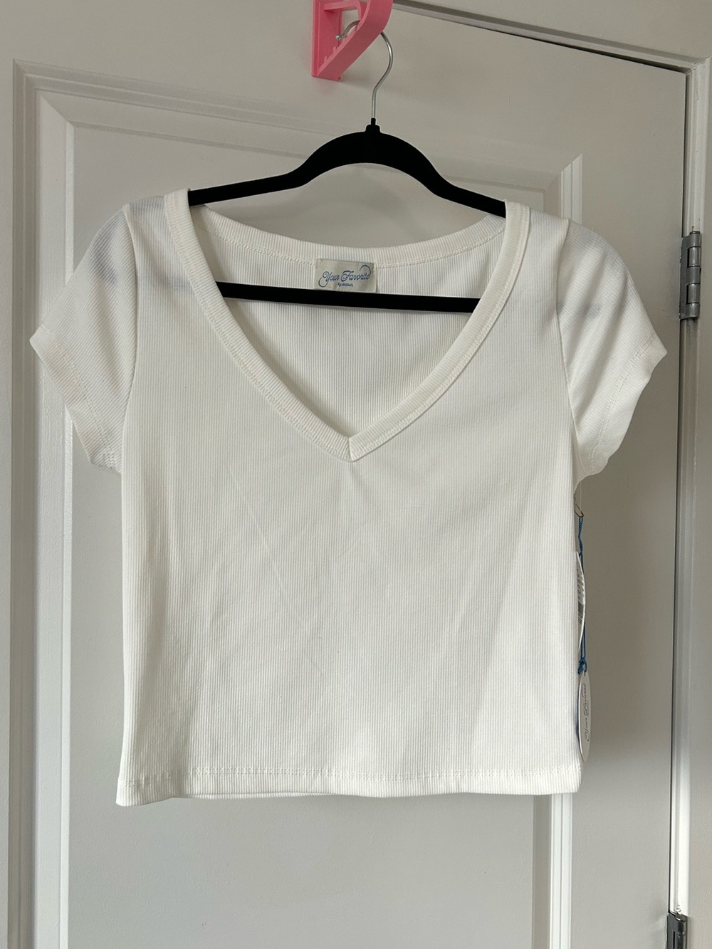 PacSun White Ribbed V-Neck Crop Top